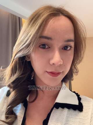 trans girl Guitar55 8514377 trans girl Guitar55 8514377