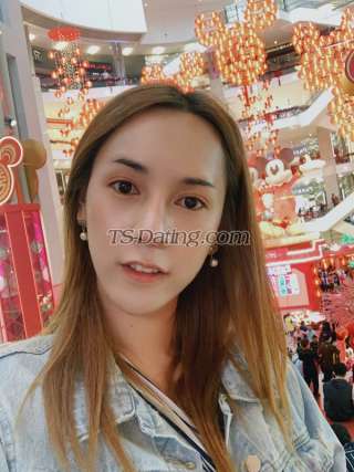 trans girl Guitar55 8979849 trans girl Guitar55 8979849