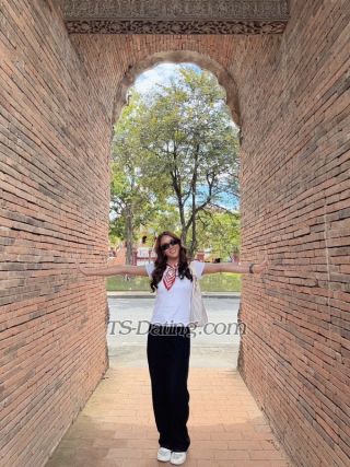 trans girl Guitar55 9160867 trans girl Guitar55 9160867