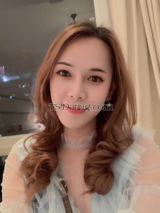 trans girl Guitar55 9690417 trans girl Guitar55 9690417