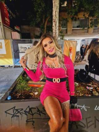 trans girl Gulia123 3540652 trans girl Gulia123 3540652