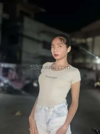 Shemale gabbigcock 0031843