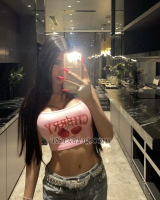 trans girl Halevea 2724193