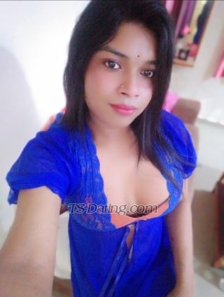 trans girl Hansika07 0832874