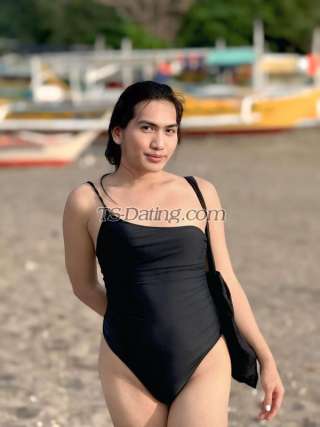 trans girl Heavenlyyy25 5476840 trans girl Heavenlyyy25 5476840