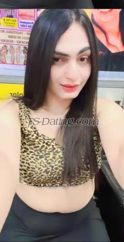 trans girl Honeybaby1 6733983