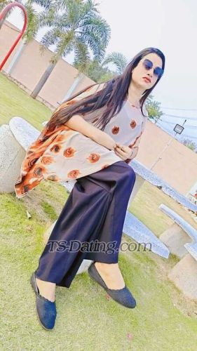 trans girl Honeytrans girl 0726391