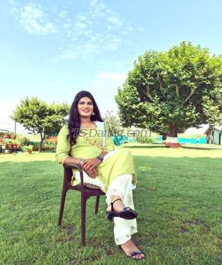 trans girl Honeysonu 3985483