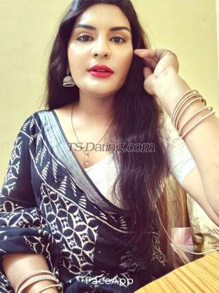 trans girl Honeysonu 6735687