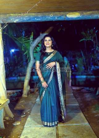 trans girl Honeysonu 8861491