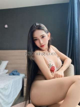 trans girl HotRhue 2787315