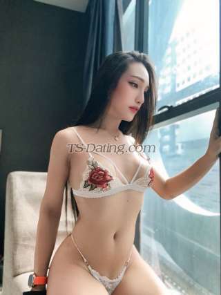 trans girl HotRhue 2787396