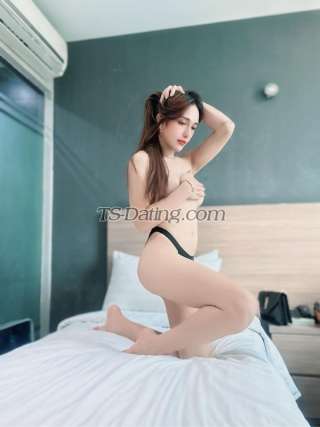 trans girl HotRhue 8477929