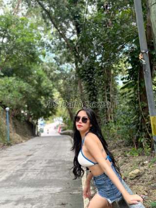 trans girl Hotnessmia 1751736