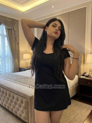 trans girl Hotnora 5915538