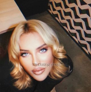 trans girl IamHilary 2451468 trans girl IamHilary 2451468