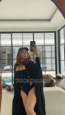 Iamcaramelea Kuala Lumpur Transex I’m Cara Meléa
 Fun, creative soul with a sassy streak and a love for beautiful things.
Cooking is my love language; fashion is my playground. I see both as art, ways to tell stories, express moods, and celebrate who we are.

I mix flavors the way I mix styles, bold, unexpected, and unapologetically me. From a simmering pot in the kitchen to a statement outfit on the street, I bring color, confidence, and curiosity wherever I go.

I believe life should be delicious, expressive, and a little dramatic and I’m here to make it look (and taste) unforgettable.