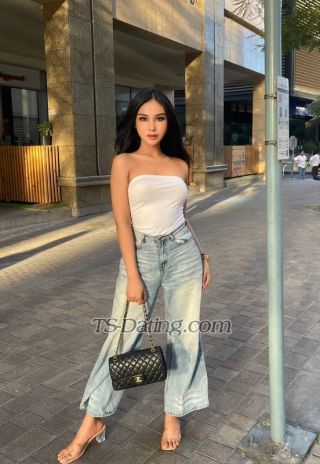 trans girl Irinsrisamang 9279771