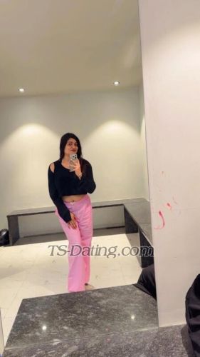 trans girl IshaniXXX 9094428