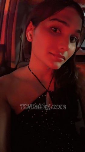 trans girl Ishud 1865903 trans girl Ishud 1865903