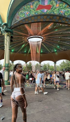 trans girl IsisBitt 5234797