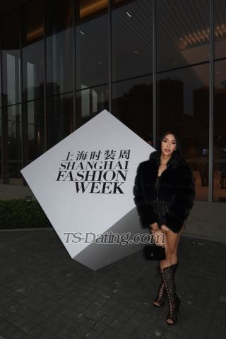 trans girl Islaabonita 4581675