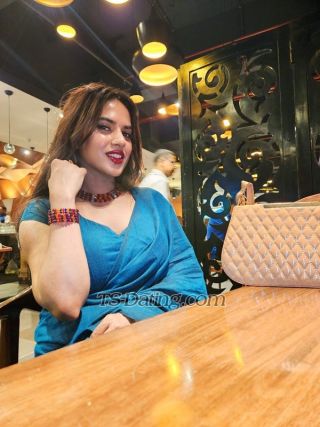 trans girl ItishaSarker 0520880 trans girl ItishaSarker 0520880