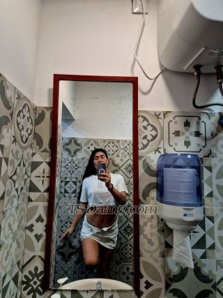 trans girl JENNYPERU 9403854 trans girl JENNYPERU 9403854