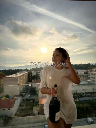 trans girl JULLYHOTT 0242175 trans girl JULLYHOTT 0242175