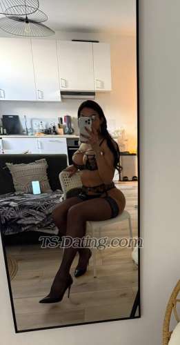 trans girl Julylins 8987504