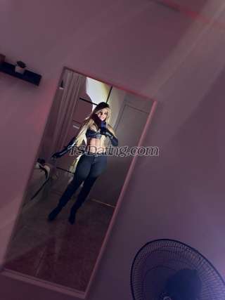 trans girl KAMELIAhott 1899002 trans girl KAMELIAhott 1899002