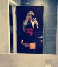 KARLA10 Limassol Transex HELLO MY LOVES, I AM KARLA, A COMPLACENT AND VERY HOT LATIN
GIRL, LOADED WITH LOTS OF MILK, I'M WAITING FOR YOU. DON'T
STAY HERE...
