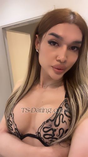 trans girl Karamellka 7580315
