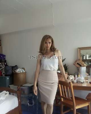 trans girl KarinaKarn 8134588