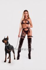 Karolscarllet London Transex Привет моя любовь как ты? Меня зовут Кароль, я недавно приехал. Кукла подходящего размера, полная, вежливая, дружелюбная и, прежде всего, очень озорная, для тех, кто стремится прожить незабываемые моменты. Моя служба неторопливая, без излишеств, я люблю дарить и получать массу удовольствия и вместе нам это очень нравится. Место с большим комфортом, супер сдержанное. Я также хожу в отели. Я выполню все ваши фетиши, гарантирую, вы не пожалеете. Круглосуточное обслуживание. Я люблю вечеринки ✅ У меня есть друзья для секса втроем ❤️