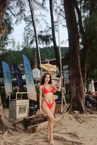 trans girl Katoon1999 0959937