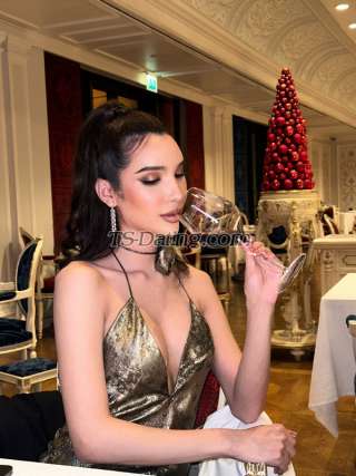 trans girl Katua 9056382 trans girl Katua 9056382