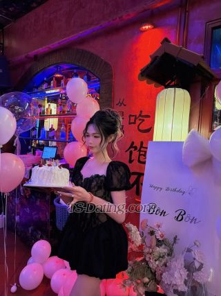 trans girl Khiem1503 3822285