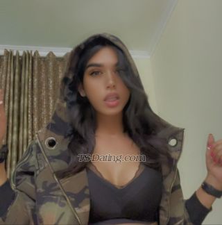 trans girl Kiara25 0144819