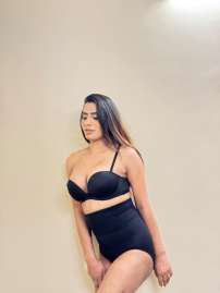 Kiara roye Delhi Transex Hlo guys I’m ready for u please contact me any sexy services 

Cute and sexy trans girl here 



Every service here 


Incall -15000

Outcall- 20000