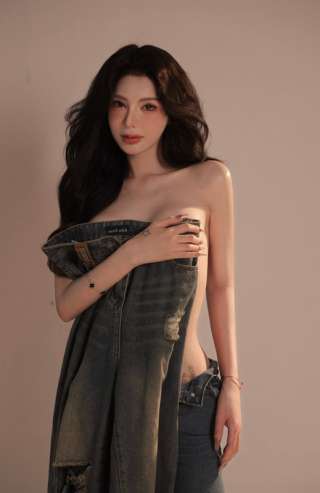 KimVivi 1693019 KimVivi 1693019