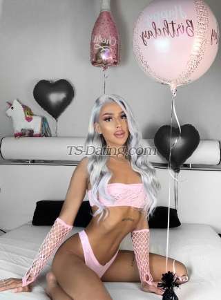 trans girl Kris10 2124711 trans girl Kris10 2124711