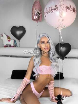 trans girl Kris10 2124726 trans girl Kris10 2124726