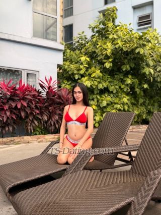 trans girl KrishnaMarie 1374592