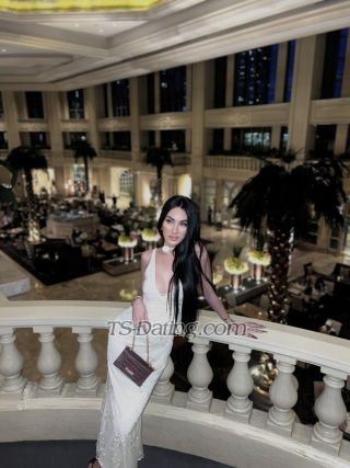 trans girl KylieHendrix 8358009