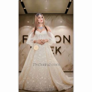 trans girl kaynaatkhan 1671880 trans girl kaynaatkhan 1671880