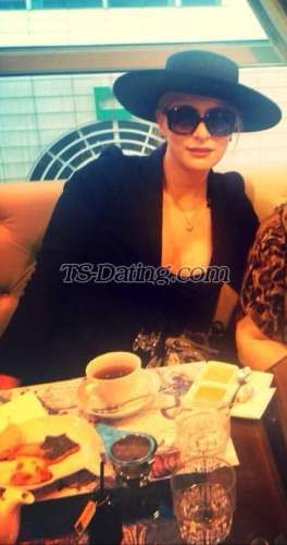 trans girl LACONTESSA 7041528 trans girl LACONTESSA 7041528