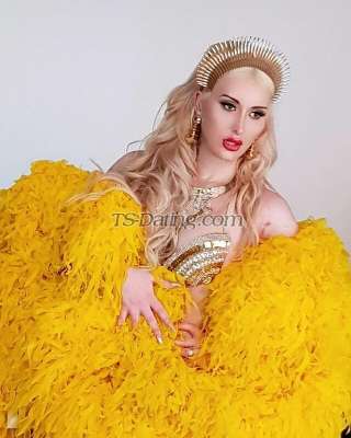 trans girl LACONTESSA 7042023 trans girl LACONTESSA 7042023