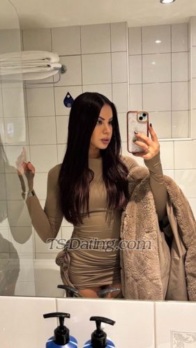 trans girl Ladoucemay 0237132