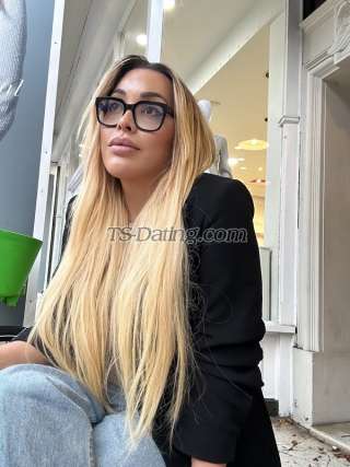 trans girl Laists 6731113 trans girl Laists 6731113